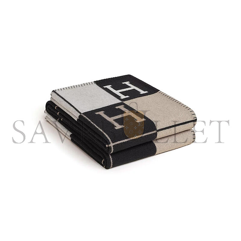 HERMÈS AVALON III THROW BLANKET H102665MV55 (170*135cm)